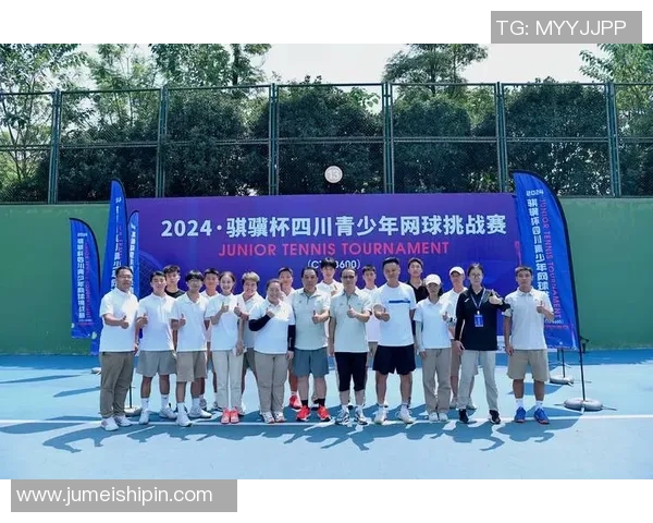 成都网球队以98分领跑挑战赛积分榜展现强劲实力和团队合作精神